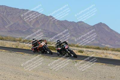 media/Dec-04-2022-CVMA (Sun) [[e38ca9e4fc]]/Race 10 Formula 2-American Twins (Holeshot 2nd Wave)/